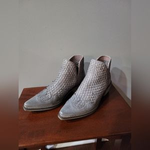 Roan Tulla Bootie, Women, Size 7.5